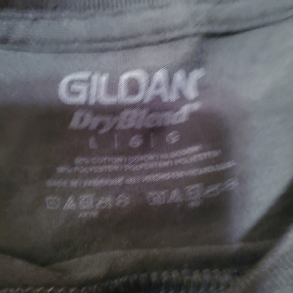 5/25 Gildan Blue XOX Heart T shirt 50/50 blend - Picture 3 of 5